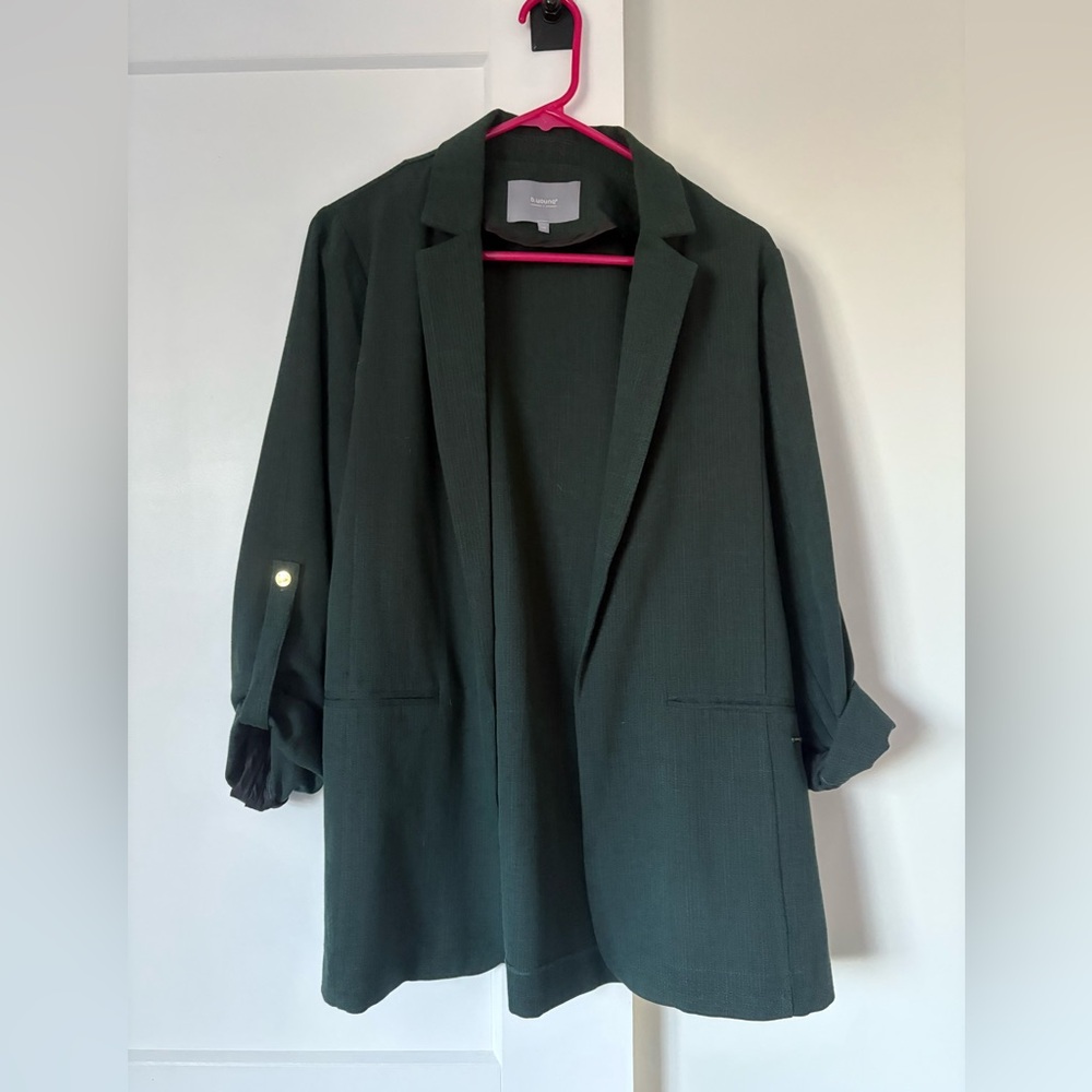 Green Blazer with Classic Lapel and rolled sleeve detail with gold buttons